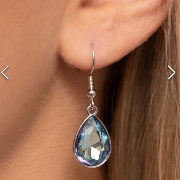 Smoldering Shimmer Multi Necklace - Picture 2 of 3